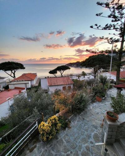 Cavoli House | Appartamenti Vanacore