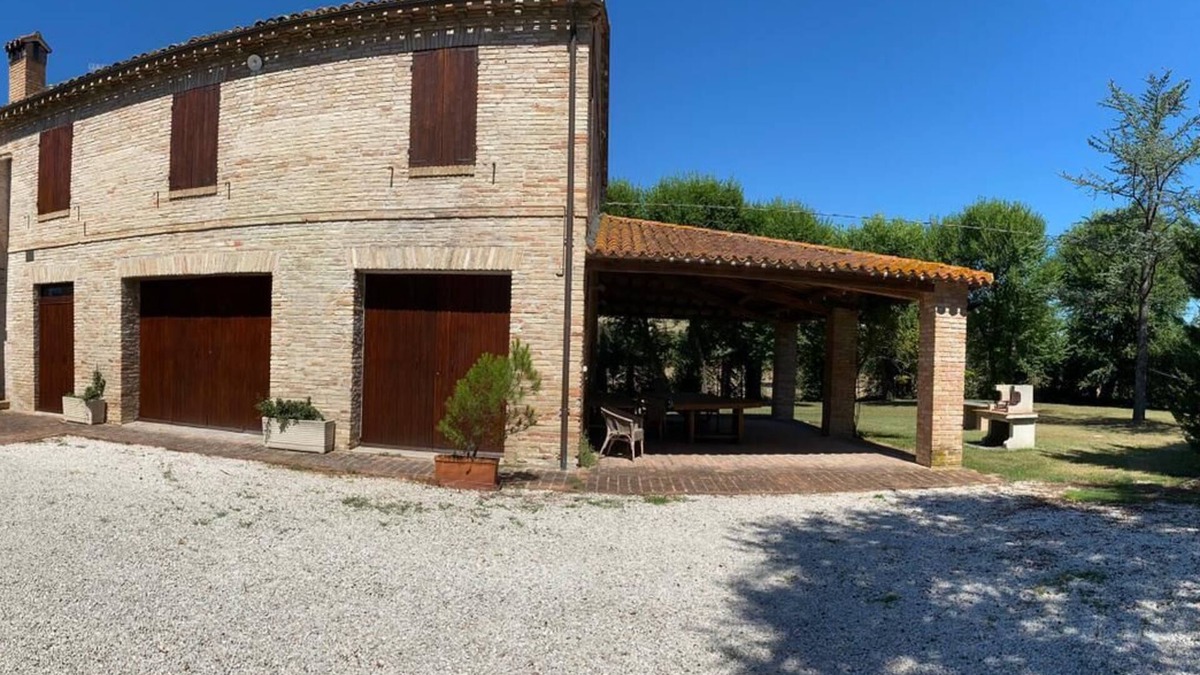 Molino Apolloni House | Appartamento "arance" Immerso nel Verde Delle Colline Marchigiane