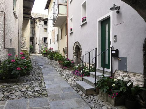 Villa di Chiavenna Apartment | Appartamento CADELAVE