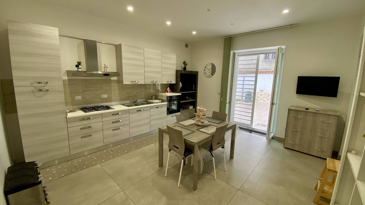 Frattaminore House | Appartamento Casa Crispino Piano Terra per 3 Persone