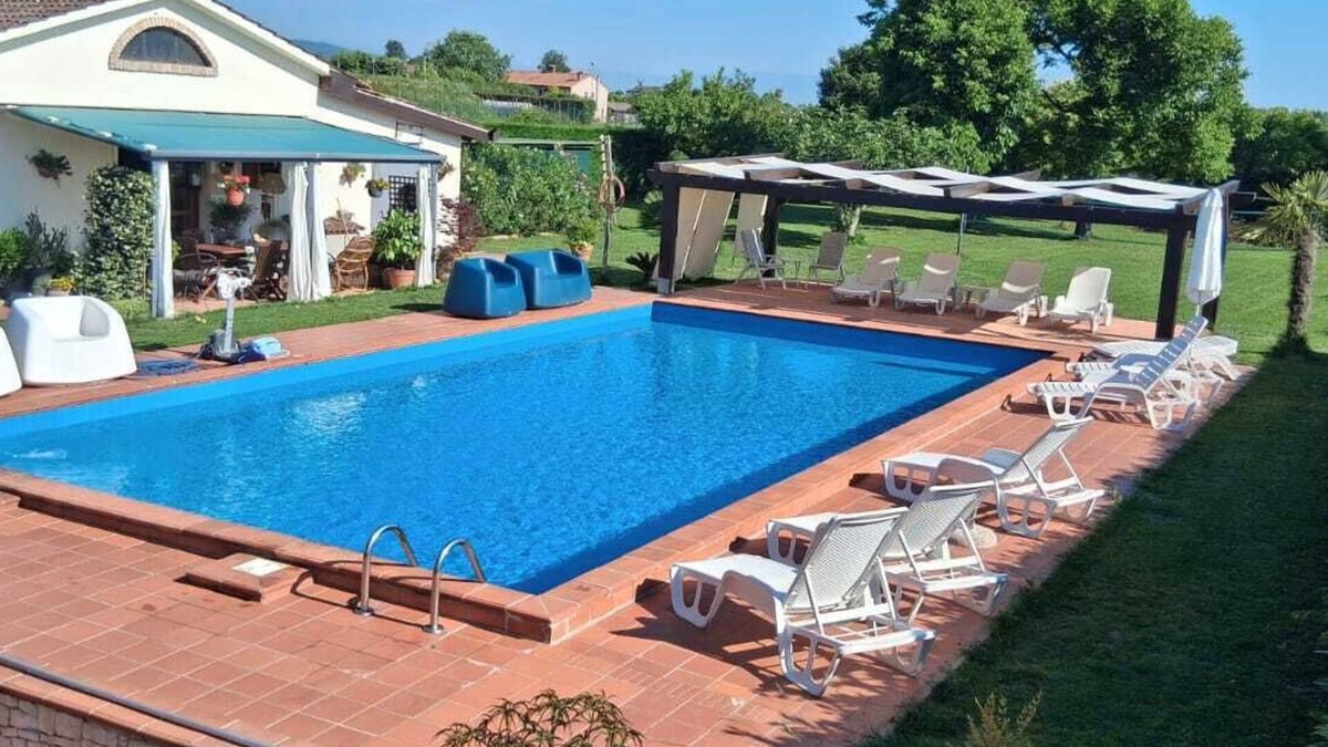 Cisano di Bardolino Apartment | Appartamento di mq 50 piano terra ed è parte del Casale Gelsomino