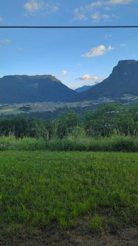 Bleggio Superiore Apartment | Appartamento familiare in Bivedo con vista