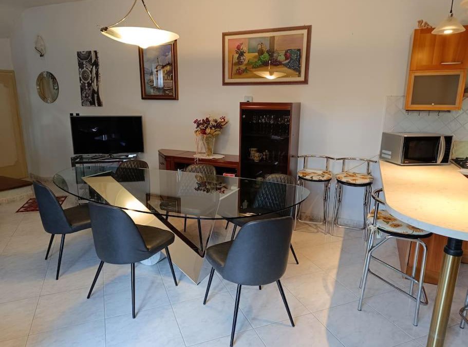 Villafranca di Verona Apartment | Appartamento in corte
