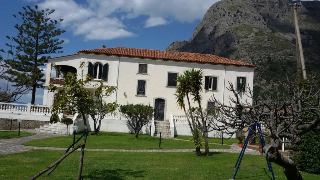 Fiumicello Santa Venere Apartment | Appartamento in Villa Venezuela piano Terra