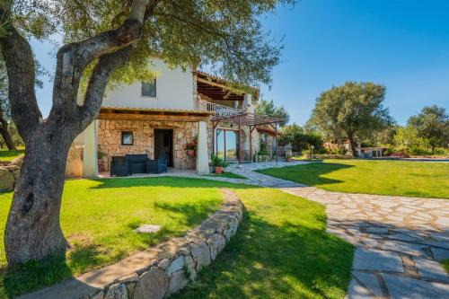 Arzachena Apartment | Appartamento in Villa in campagna