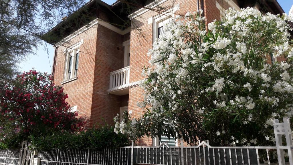 Pesaro Apartment | Appartamento in Villa