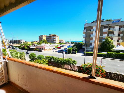 Marinella di Sarzana Apartment | Appartamento Limen