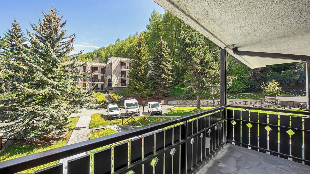 Sauze d'Oulx Apartment | Appartamento Pian dei Larici