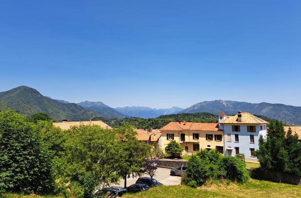 Madonna del Sasso Apartment | Appartamento soleggiato con vista panoramica - Via Rinaldi