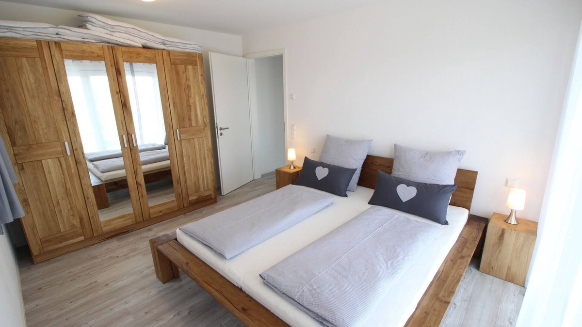 Immenstaad am Bodensee Apartment | Appartement Regent, 85 qm mit 2 Schlafzimmer, max. 4 Personen