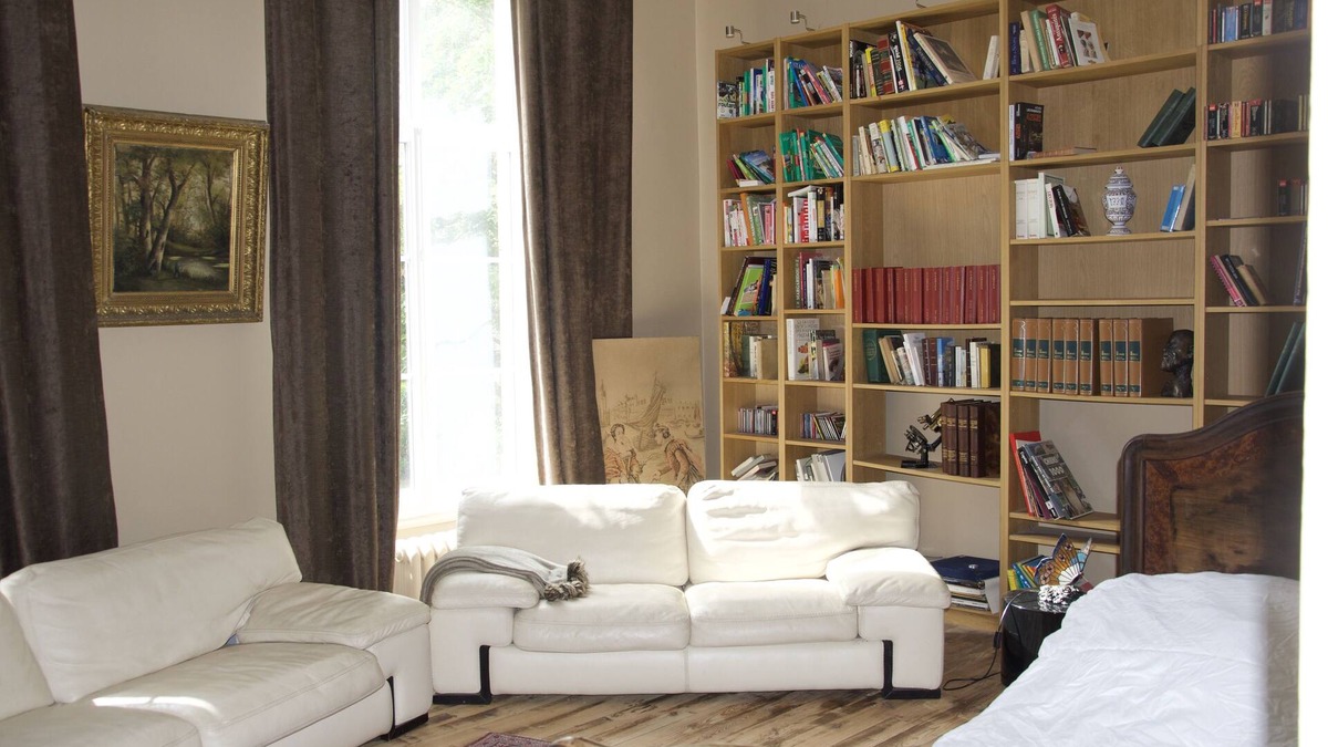 Saint-Germain-Lembron Apartment | Appartement Dans Château