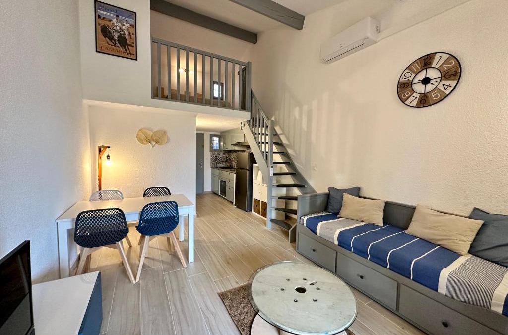 Saintes-Maries-de-la-Mer Apartment | Appartement Duplex 4pers Climatisé - Locations VLD Camargue
