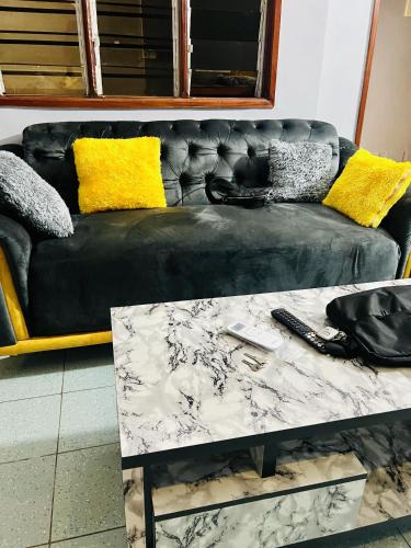 Abomey-Calavi Apartment | Appartement 2 chambres salon haut standing