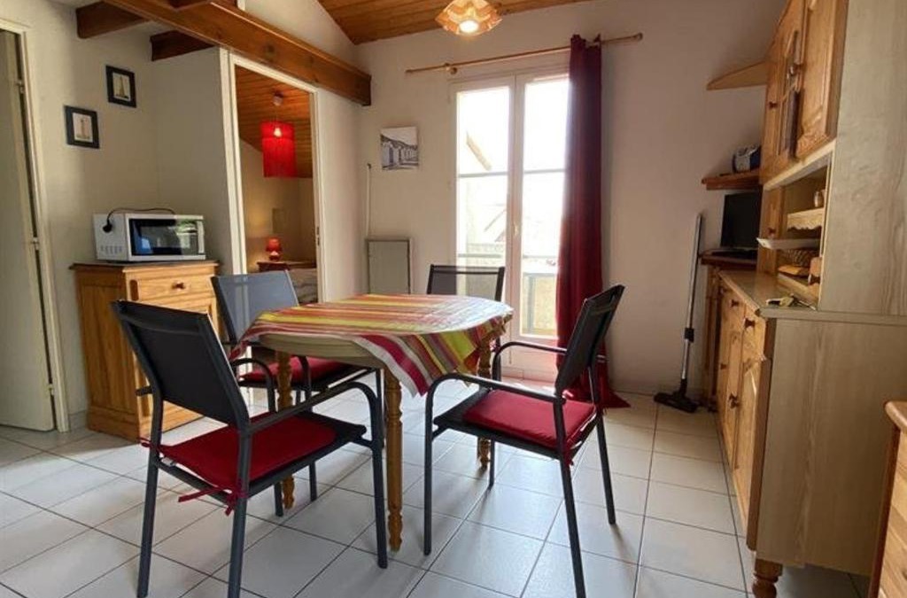 La Remigeasse Apartment | Appartement 2 pièces proche plage à Dolus d'Oléron – 4 couchages, balcon, parking, local vélo - FR-1-246A-151