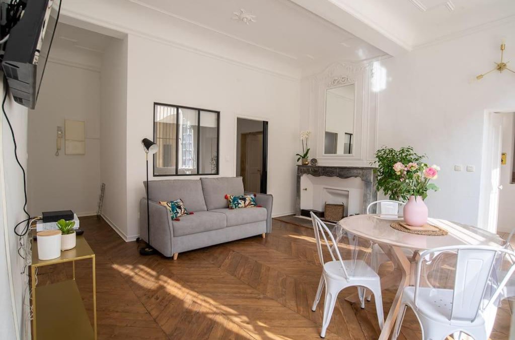 Bollene Apartment | Appartement 55m² - 2/4 personnes en centre ville