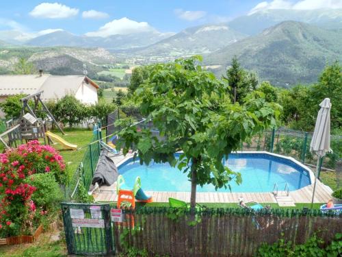 Selonnet Apartment | Appartement accueillant à Selonnet de 80 m² avec piscine partagée
