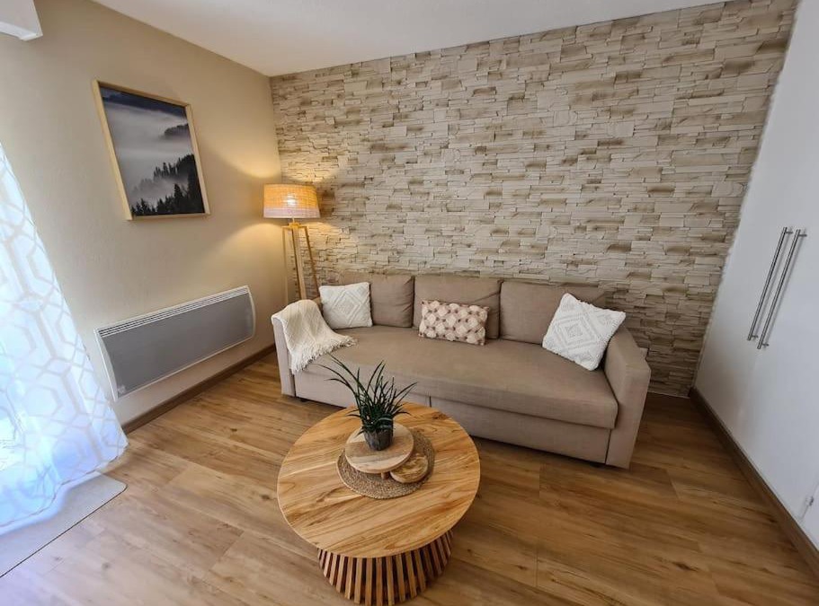 Klingenthal Apartment | Appartement au calme dans residence avec piscine