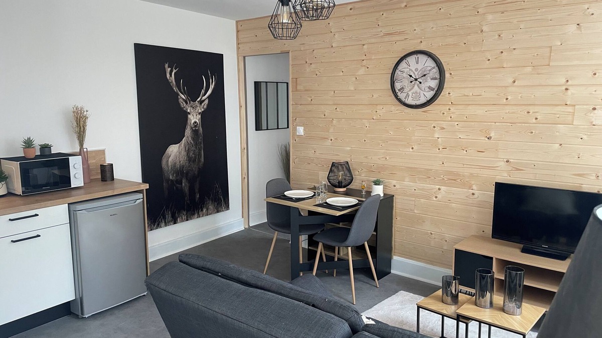 Bruyeres Apartment | Appartement au Centre Ville