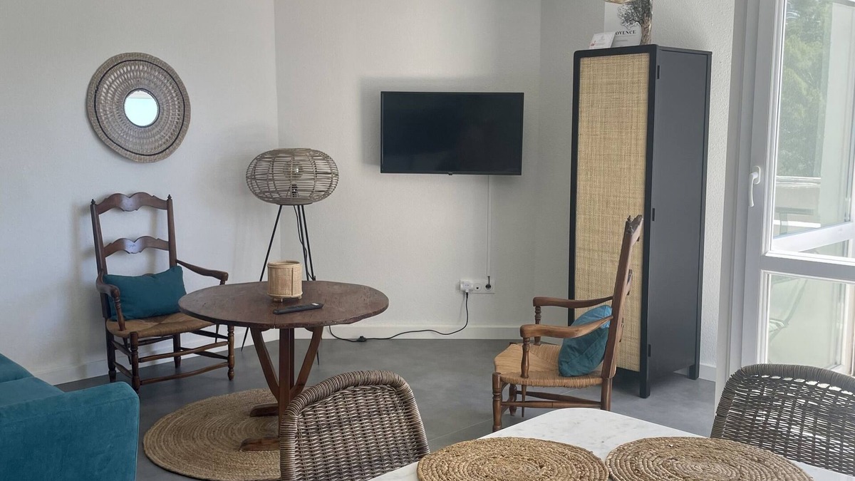 Les Baux-de-Provence Apartment | Appartement aux Baux-de-Provence
