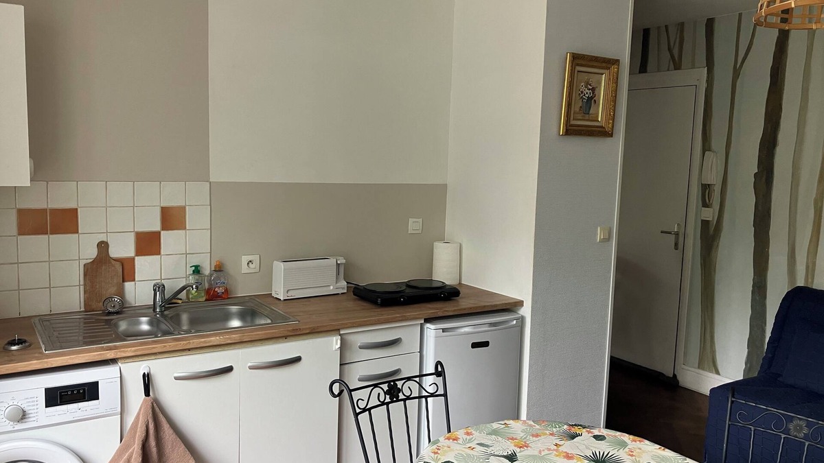 Pont-l'Abbe House | Appartement AU REZ DE Chaussee AU Sein D'une Maison DE Caractere Avec Jardin