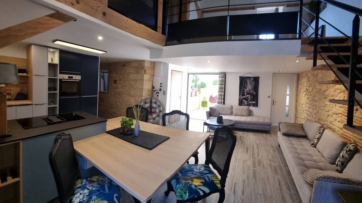 Sarlat-la-Caneda Apartment | Appartement avec terrasse & parking Sarlat Centre