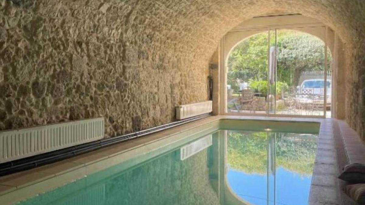 Nerac Apartment | Appartement Avec Accès Piscine et Jardin Dans Hôtel Particulier