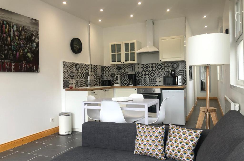 Isbergues Apartment | Appartement avec jardin