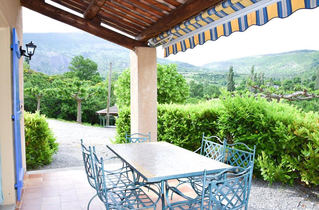 La Roche-sur-le-Buis Apartment | Appartement confortable à La Roche, 90 m² avec piscine partagée !