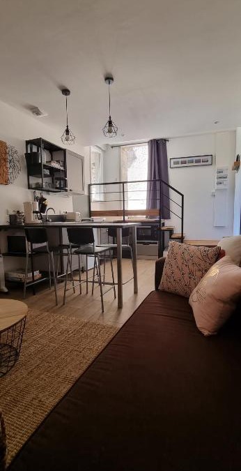 Chateaubourg Apartment | Appartement chaleureux en Ardèche