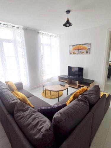 Rocroi Apartment | Appartement charmant à Rocroi/70 m²/Parking inclus