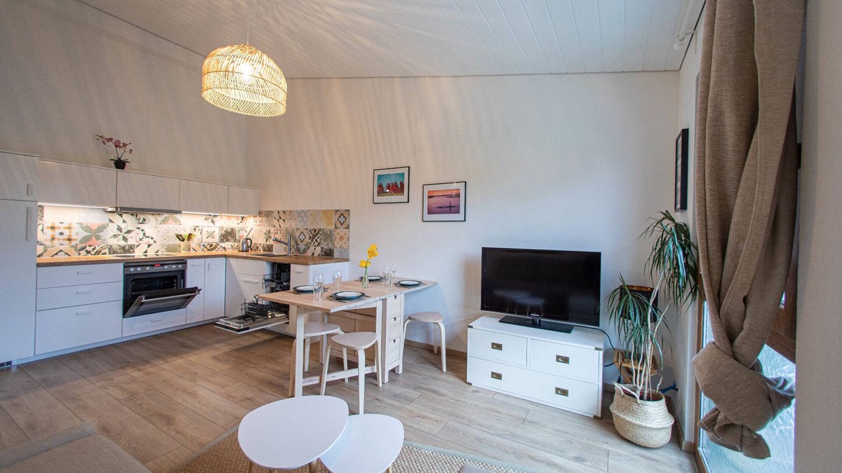 Estavayer-le-Lac Apartment | Appartement Cosy à 5 Minutes à Pieds de la Ville Médiévale et 10 Minutes du Lac!