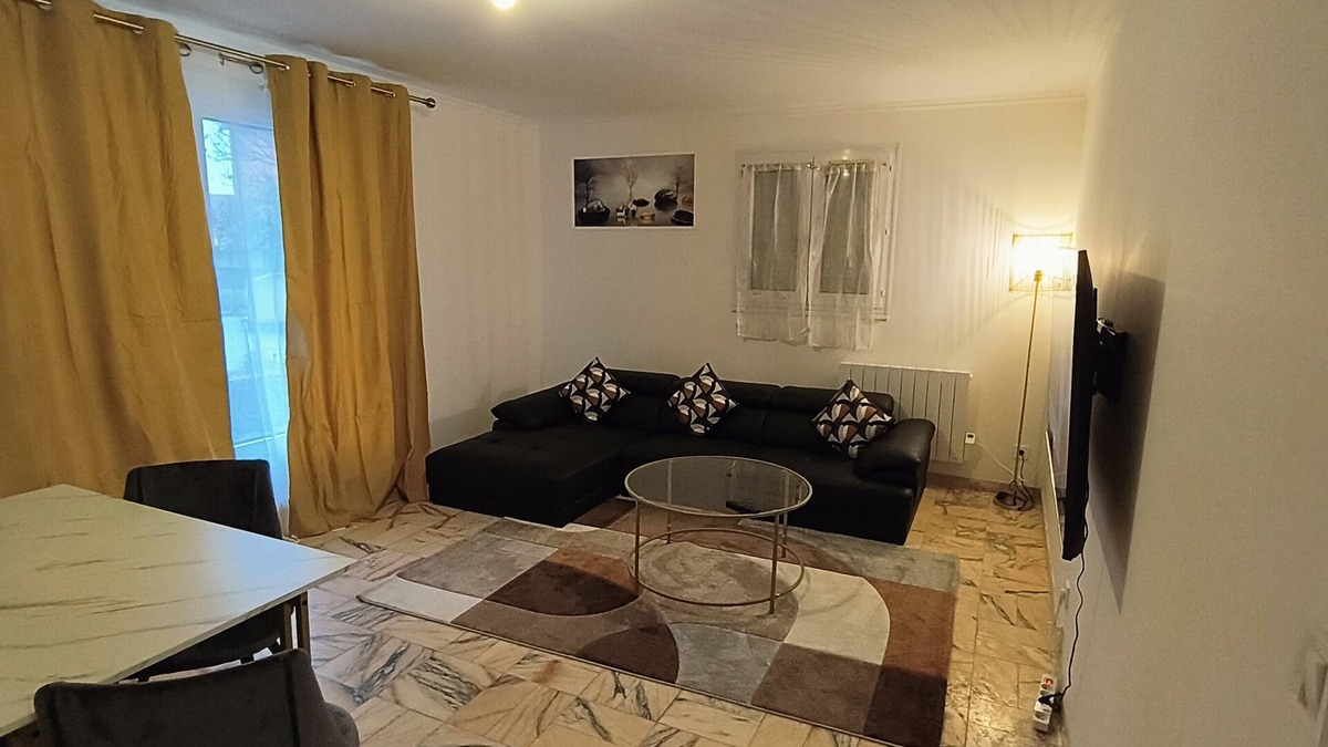Montmagny Apartment | Appartement Cosy à Montmagny