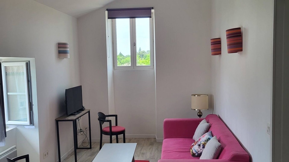 Grignan Apartment | Appartement Cosy Centre de Grignan