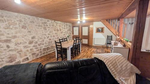 Cize Apartment | Appartement cosy dans ancienne ferme