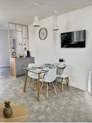 Cravanche Apartment | Appartement cosy et calme avec parking et terrasse privés