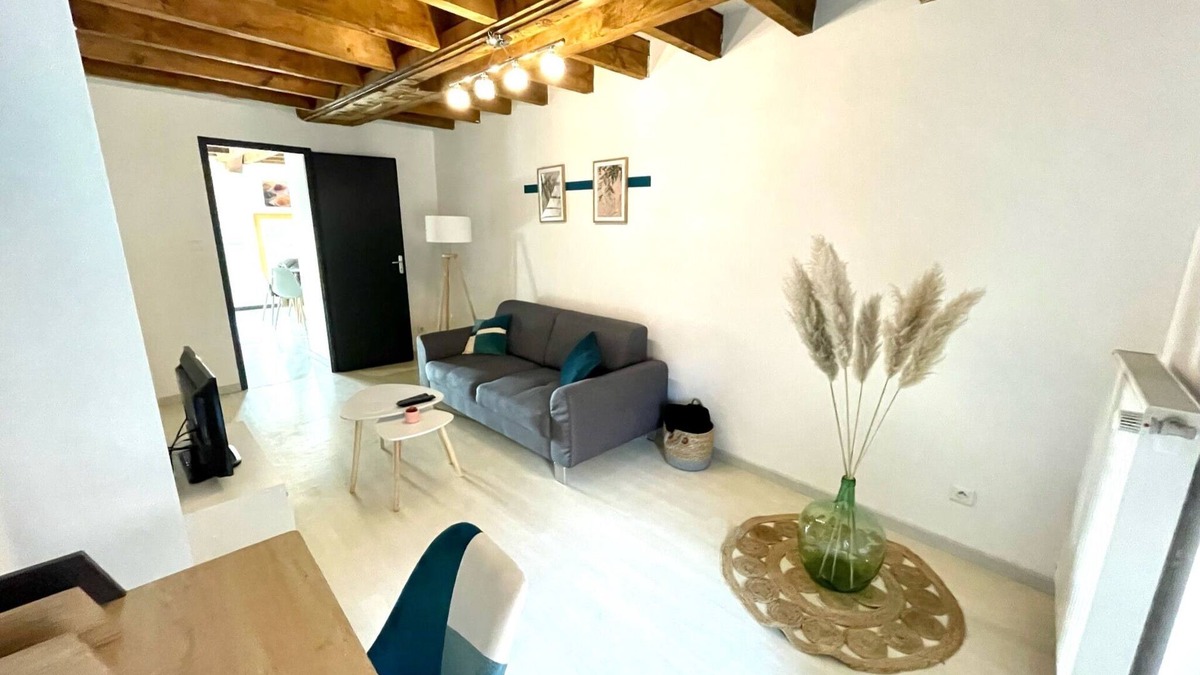 Vesoul Apartment | Appartement Cosy et Idéal en Plein Centre Ville