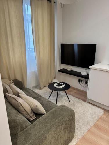 Petit-Ivry Apartment | Appartement cosy