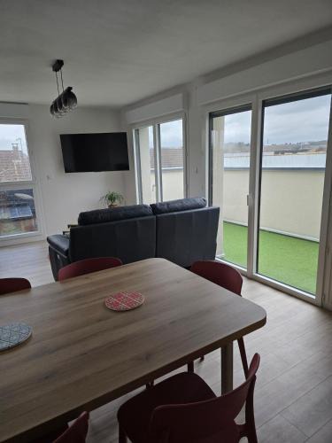 Longuenesse Apartment | Appartement cosy proche Sceneo, Auchan, Saint-Omer