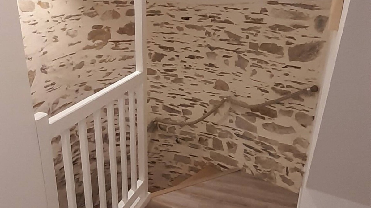 Vitre Apartment | Appartement Dans Maison du Xviiiémé Siècle en Centre Ville