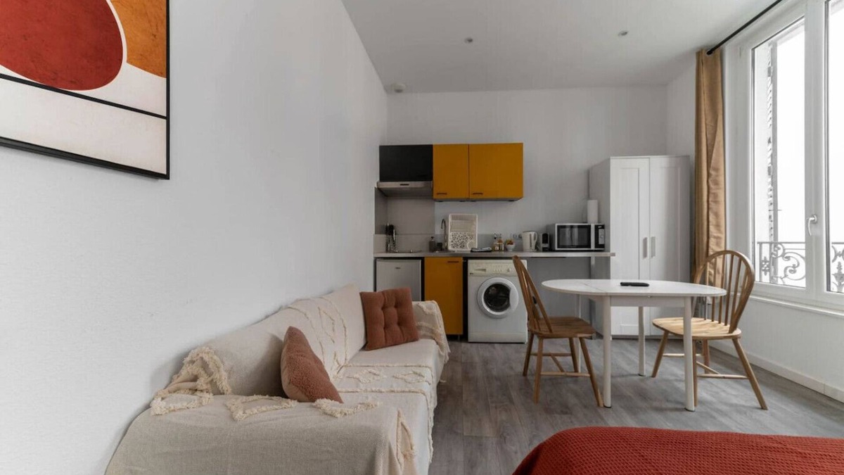 Republique Apartment | Appartement design Centre Ville proche Thermes