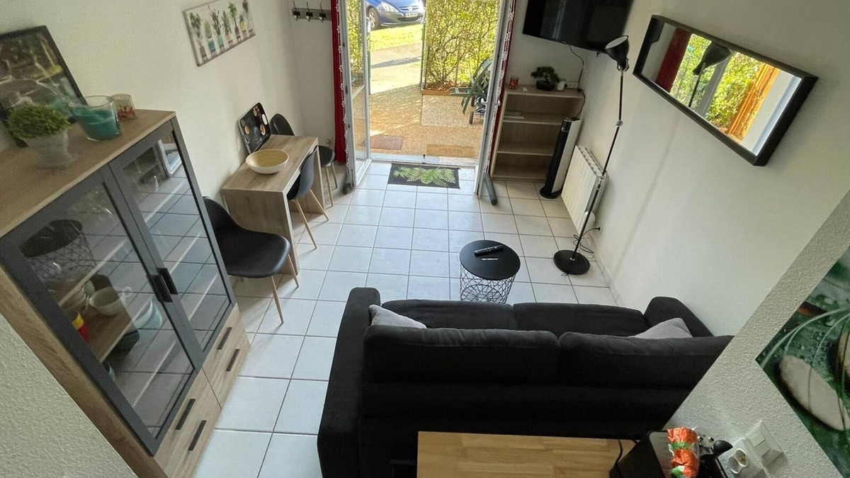 Dives-sur-Mer Apartment | Appartement Duplex Avec rez de Jardin