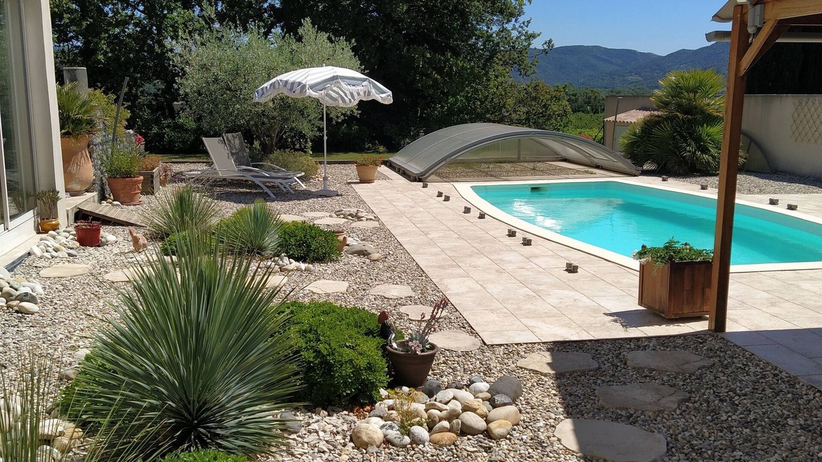 Vaison-la-Romaine Apartment | Appartement en Rez-de-jardin en Campagne Mais à 300m des Commerces