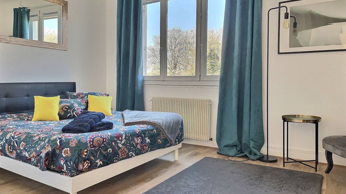 Saint-Jacques - Saint-Roch Apartment | Appartement en Duplex Amiens Centre Idéal Pour les Familles