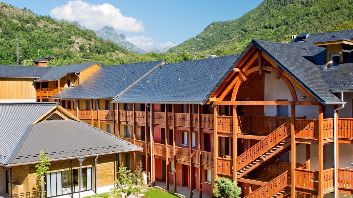 Ax-les-Thermes Condo | Appartement Equipé | Près des remontées mécaniques