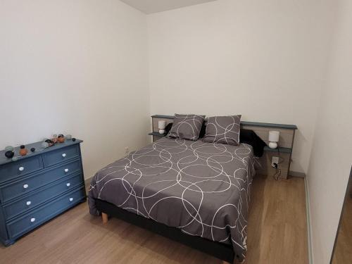 Bas-en-Basset Apartment | Appartement F1