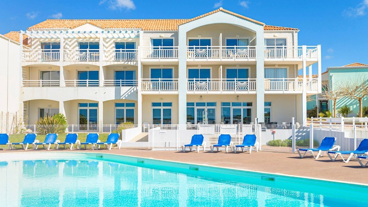 Chateau-d'Olonne Condo | Appartement Familial | Accès Piscine Extérieure !
