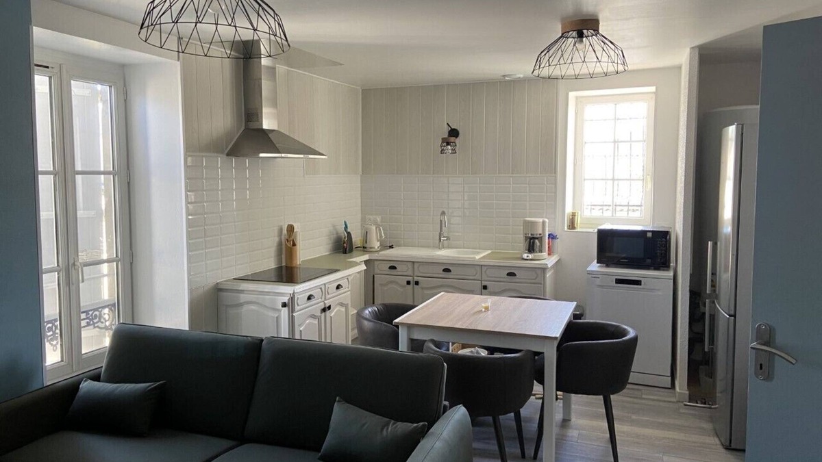 Saujon Apartment | Appartement Face Cure Thermale et Proche des Plages Forfait Curistes