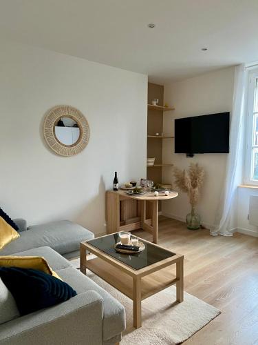 Cherbourg-en-Cotentin Apartment | Appartement COSY proche commerces et Naval Group