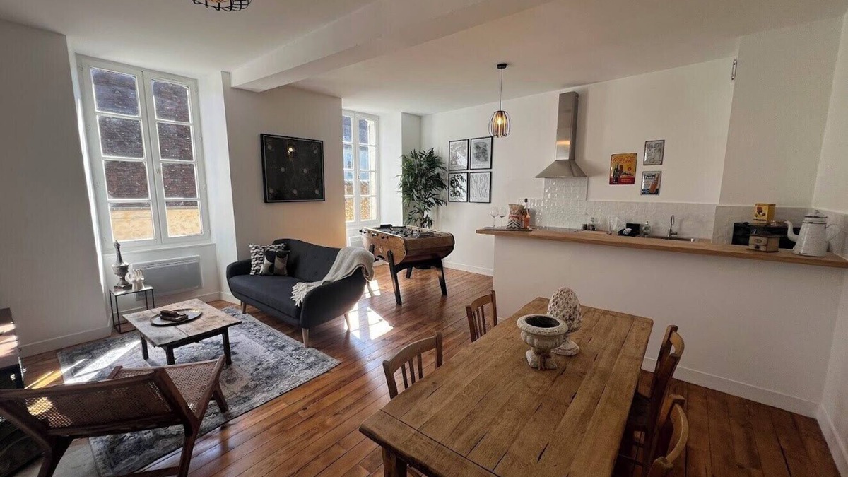 Mortagne-au-Perche Apartment | Appartement « Les Reflets du Tournesol »