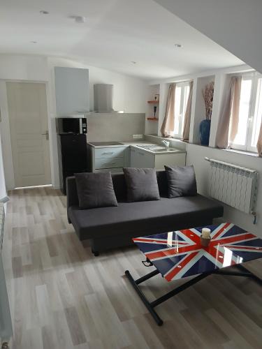Pierrefitte-sur-Seine Apartment | Appartement confortable 3 pièces